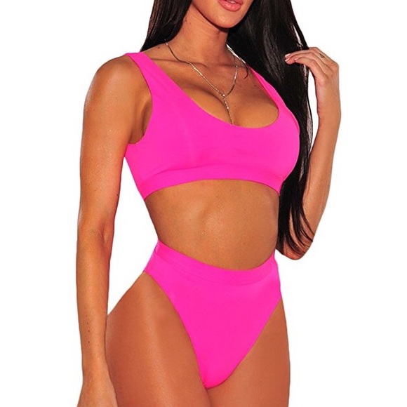 dark pink bikini - Picture 2 of 4